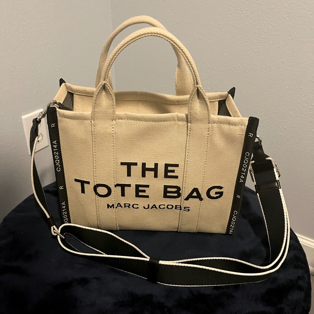Marc jacobs the tote bag jacquard medium